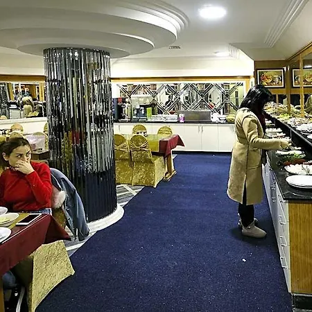 Hotel Ozbek 3*