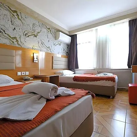 Hotel Ozbek