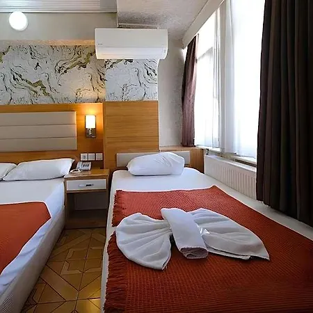 Ozbek Hotel