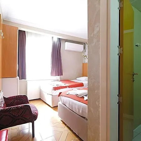Ozbek 3*